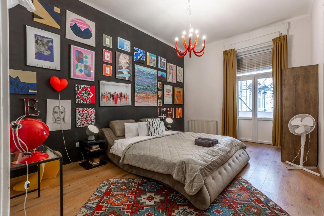 Deluxe Dohany Residence Next To The New York Cafe — Fotók 3